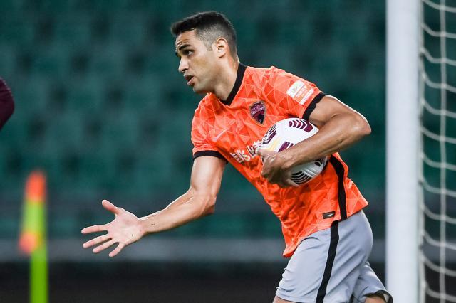 开云体育网站-【中超】穆里奇巧射张源绝杀 深足2比1沧州雄狮